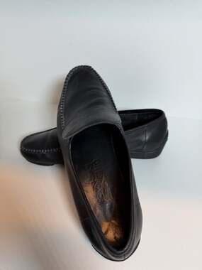 Salvatore Ferragamo Black Loafers Leather Size 9 D